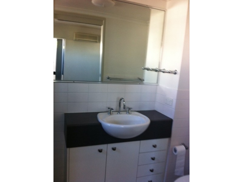 46/15 Kitchener, Coorparoo QLD 4151