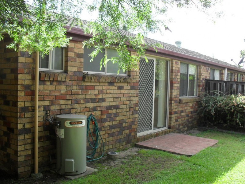 51 OLSEN AVENUE, Labrador QLD 4215