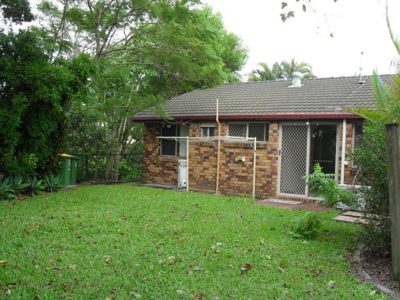 51 OLSEN AVENUE, Labrador QLD 4215