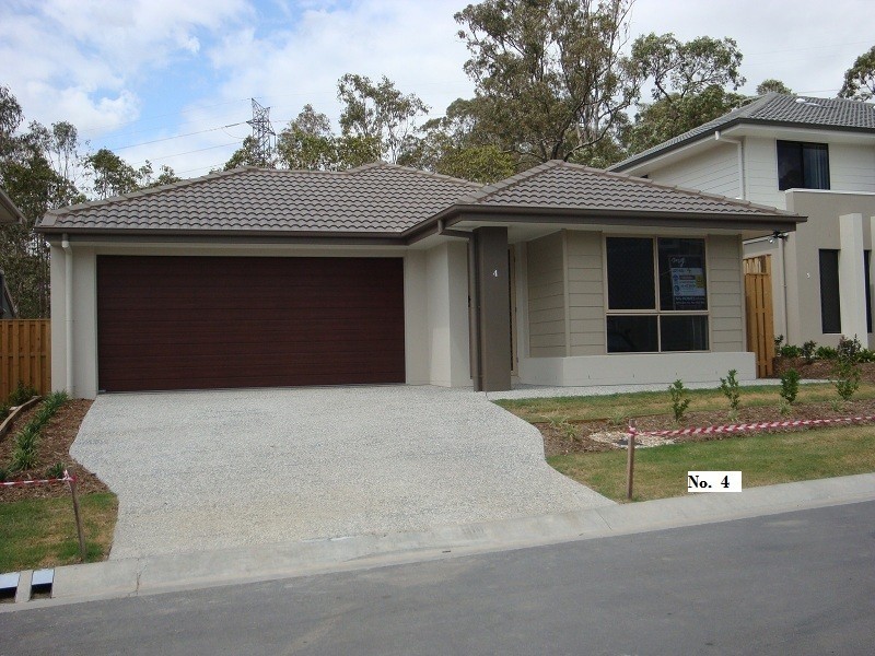 8 MacQuarie Way, Browns Plains QLD 4118