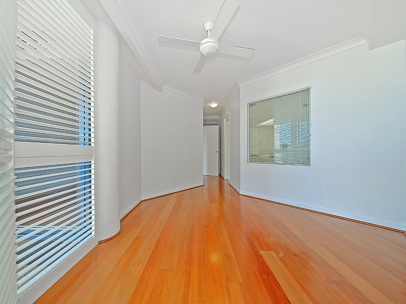 3/78 CAIRNS STREET, Kangaroo Point QLD 4169