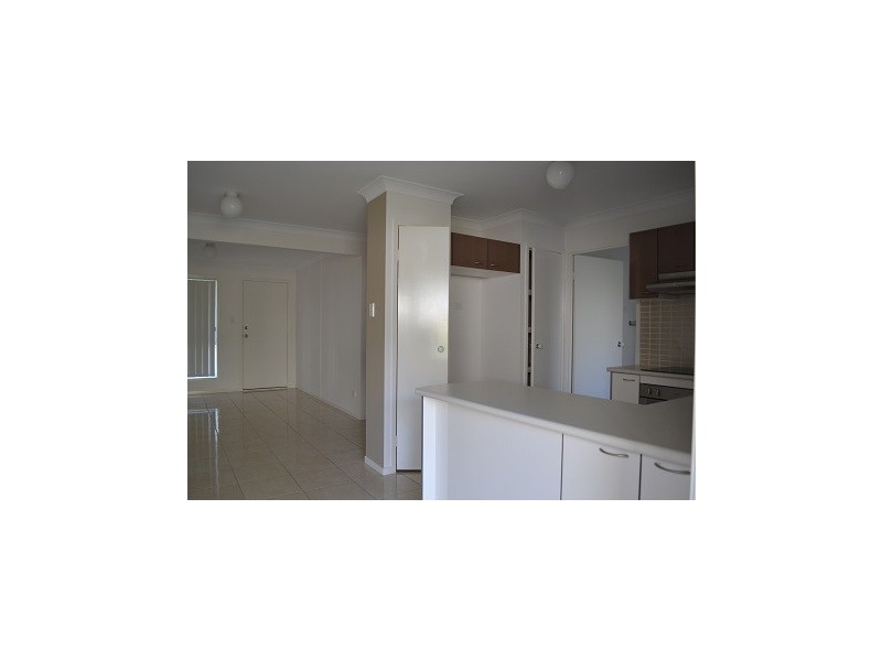 15 James Edward Street, Richlands QLD 4077