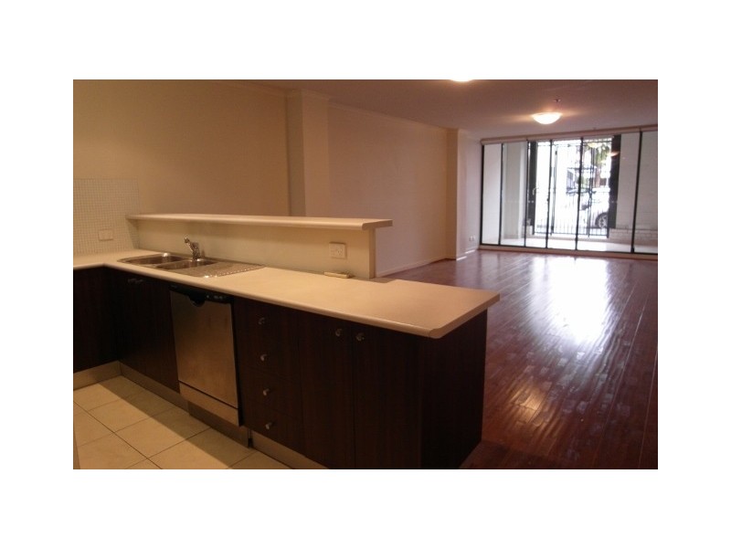 54 t Vernon Tce, Teneriffe QLD 4005