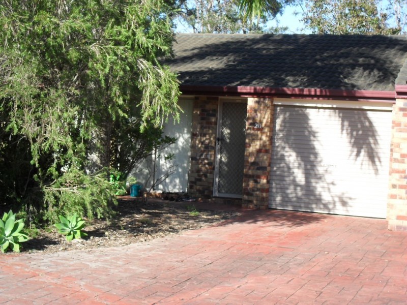 51 OLSEN AVENUE, Labrador QLD 4215
