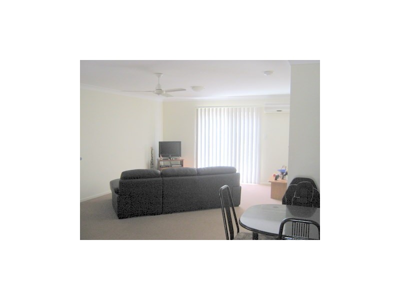 35 Kenneth St, Morayfield QLD 4506