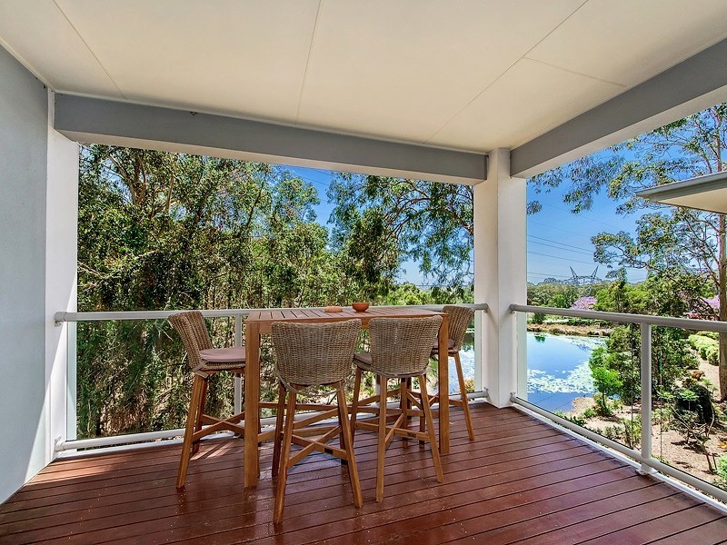 4/45 LANCASHIRE DRIVE, Mudgeeraba QLD 4213