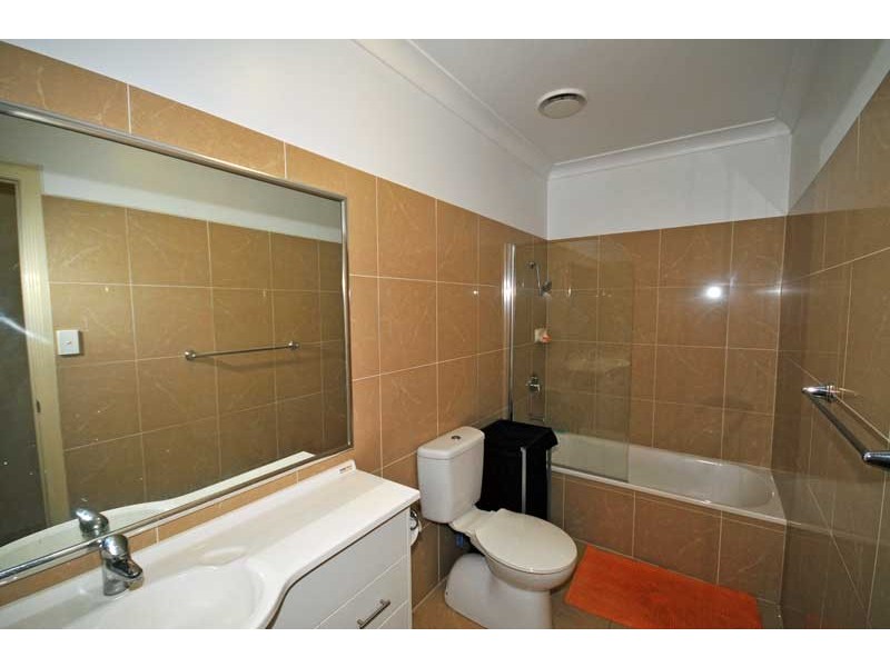 204/16-20 Sanders Street, Upper Mount Gravatt QLD 4122