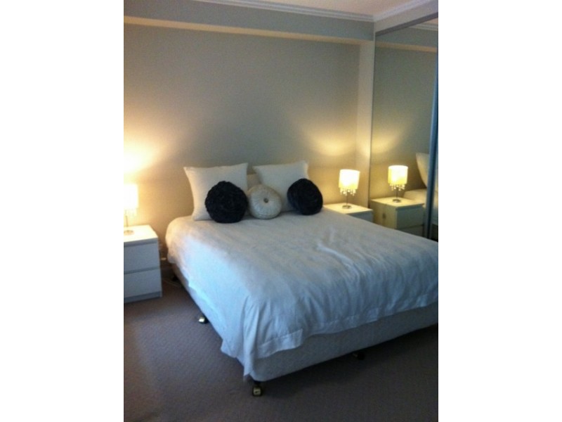 123 Barrack Road, Cannon Hill QLD 4170