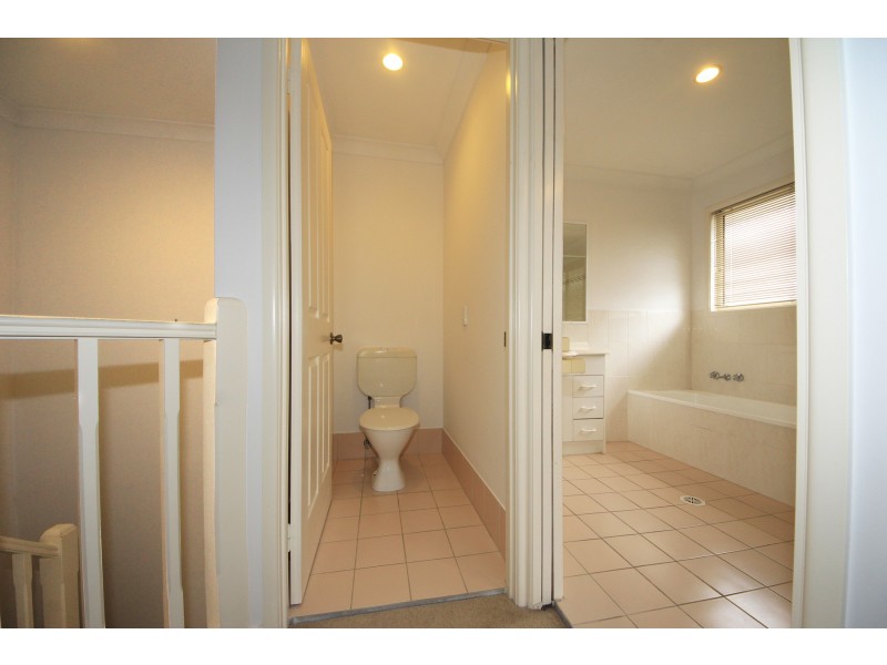 67/21 Leviathan dr, Mudgeeraba QLD 4213
