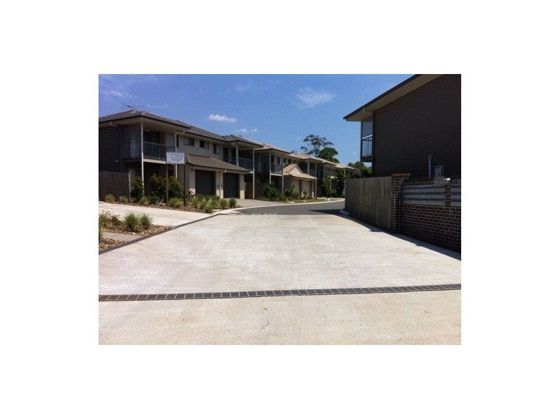 26 Petersen Rd, Morayfield QLD 4506