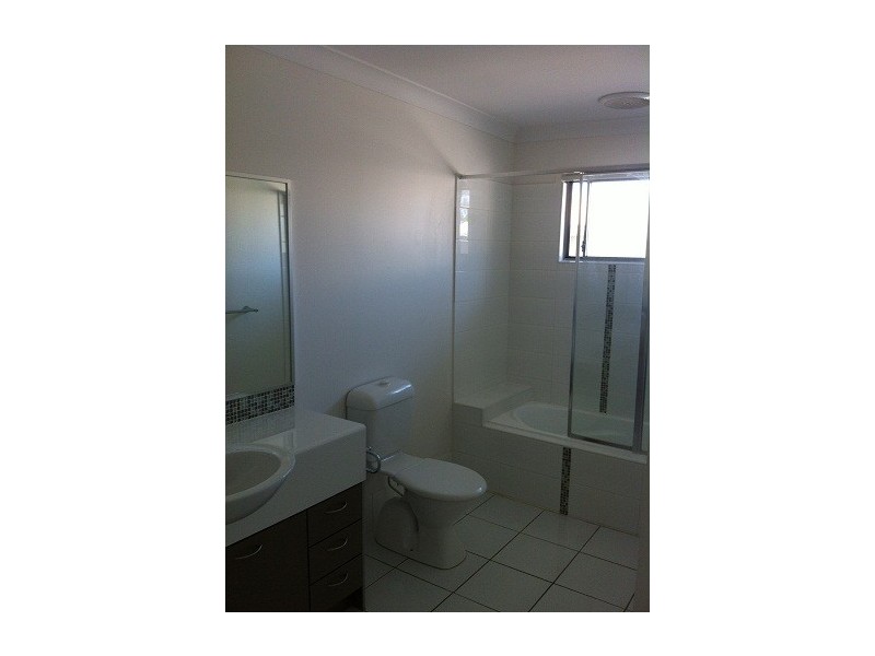 26 Petersen Rd, Morayfield QLD 4506
