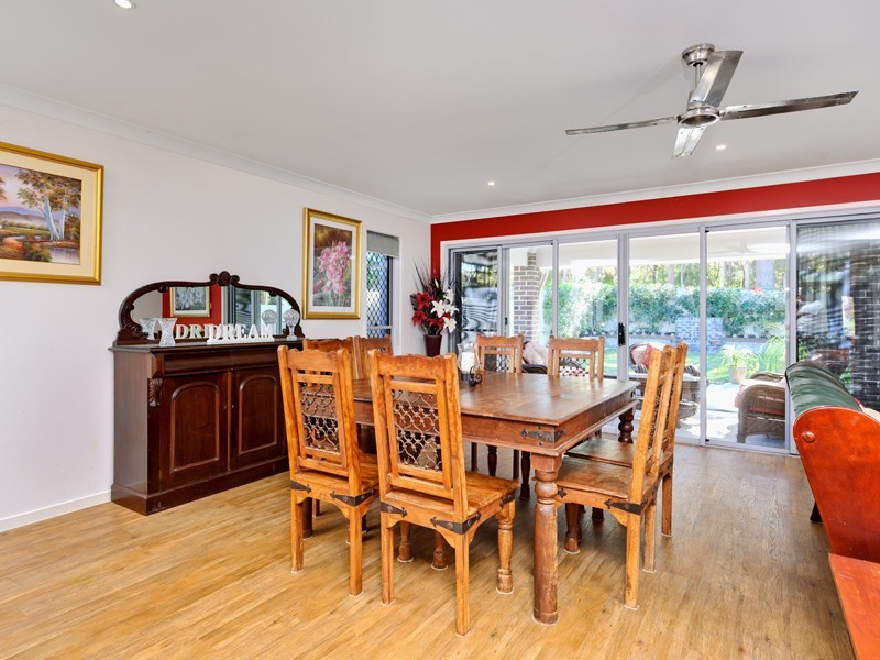 84 london street, Eight Mile Plains QLD 4113