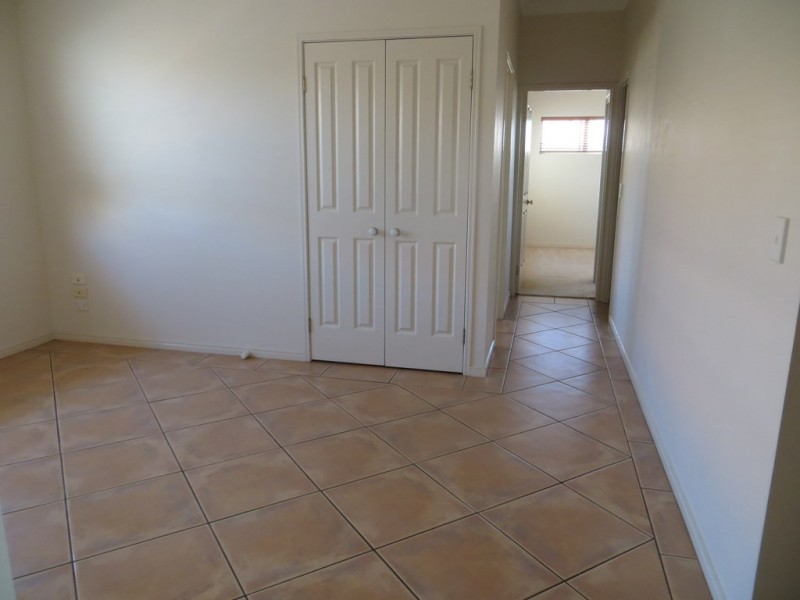 32/82-86 Limetree Parade, Runaway Bay QLD 4216