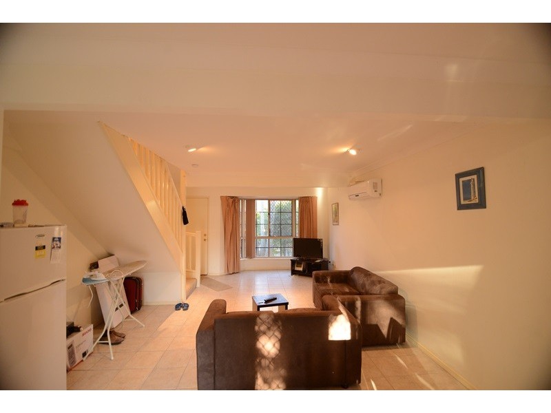 84 St Andrew Street, Kuraby QLD 4112