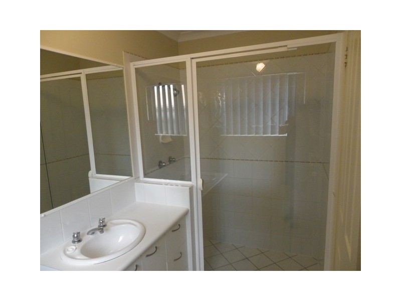 25 Buckingham Place, Eight Mile Plains QLD 4113