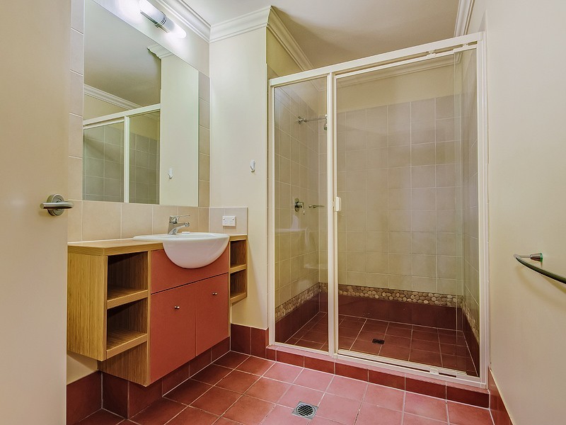 113/4 University Drive, Robina QLD 4226