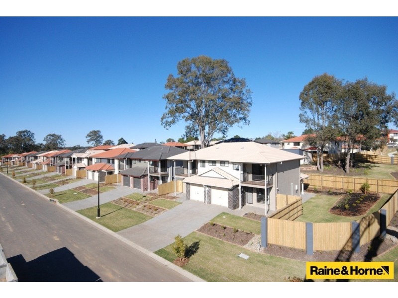 54 Outlook Place, Durack QLD 4077