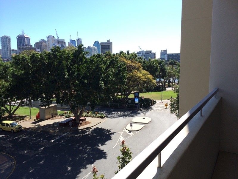 16/15 Tribune Street, South Bank QLD 4101