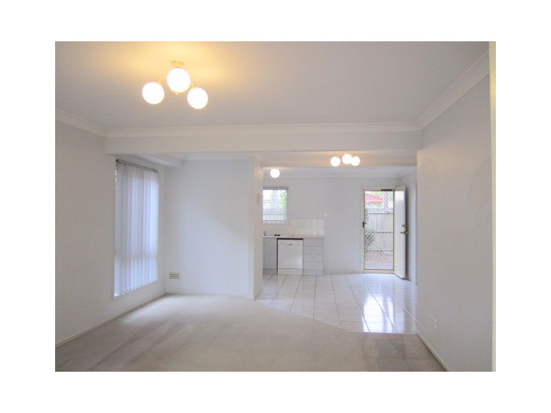 13/121 Golden Avenue, Calamvale QLD 4116