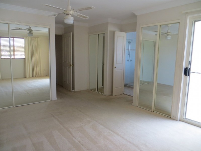 43/82 Limetree Parade, Runaway Bay QLD 4216