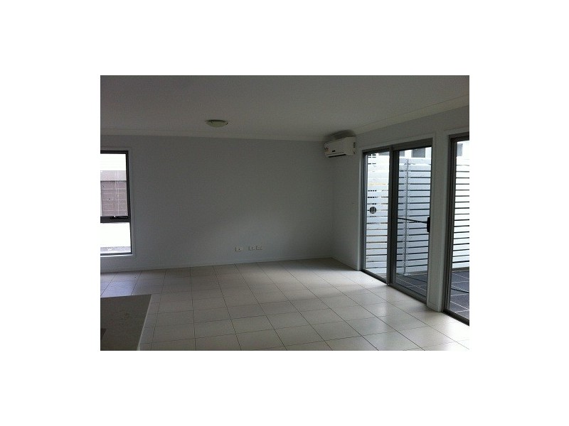 60 Cowie Rd, Carseldine QLD 4034