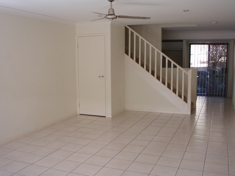 62 Franklin Drive, Mudgeeraba QLD 4213