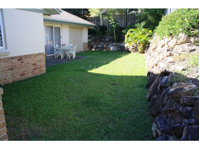 8 Swanton Drive, Mudgeeraba QLD 4213