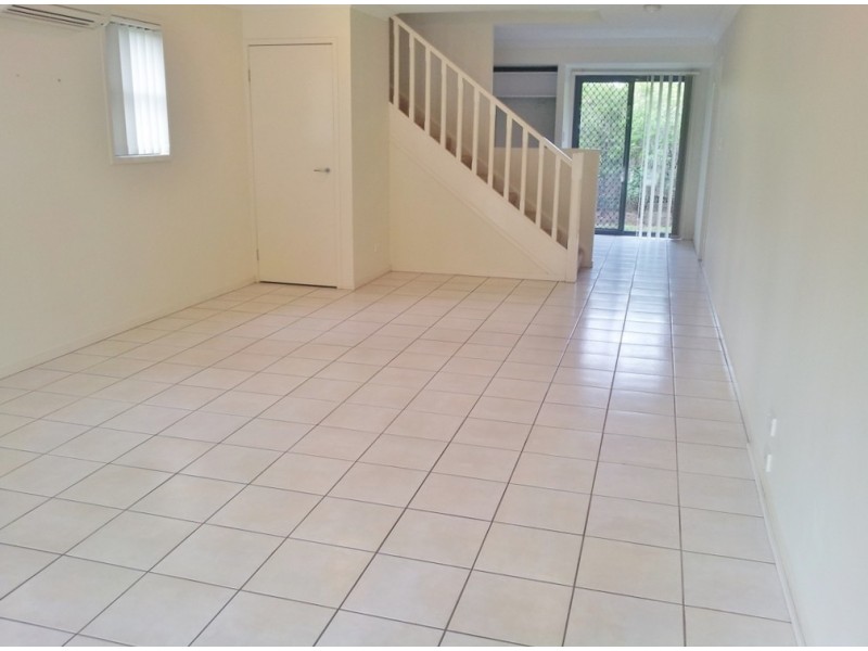 62 Franklin Drive, Mudgeeraba QLD 4213