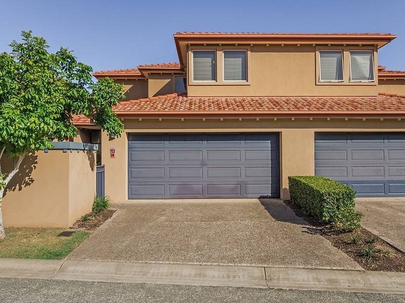 14/4 University Drive, Robina QLD 4226