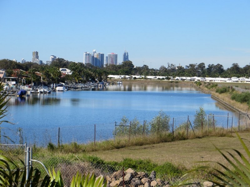 36/82-86 Limetree Parade, Runaway Bay QLD 4216