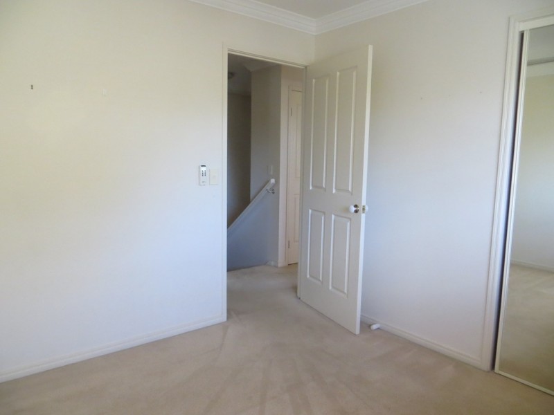 36/82-86 Limetree Parade, Runaway Bay QLD 4216