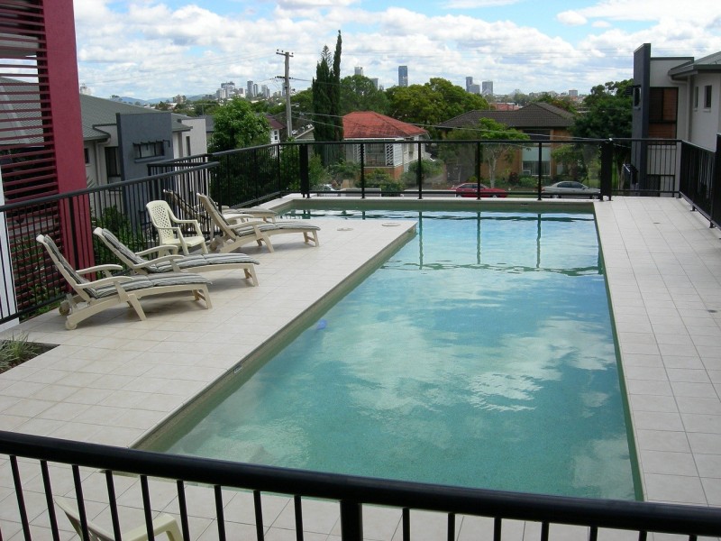 23/15 Kitchener Street, Coorparoo QLD 4151