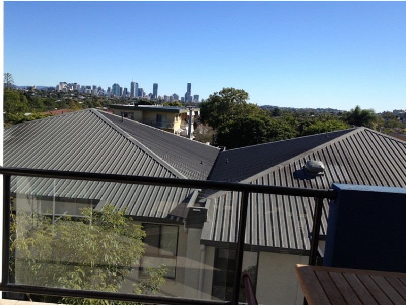 23/15 Kitchener Street, Coorparoo QLD 4151