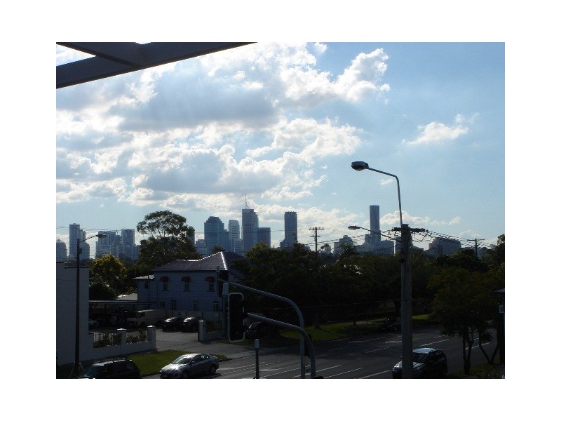 East Brisbane QLD 4169