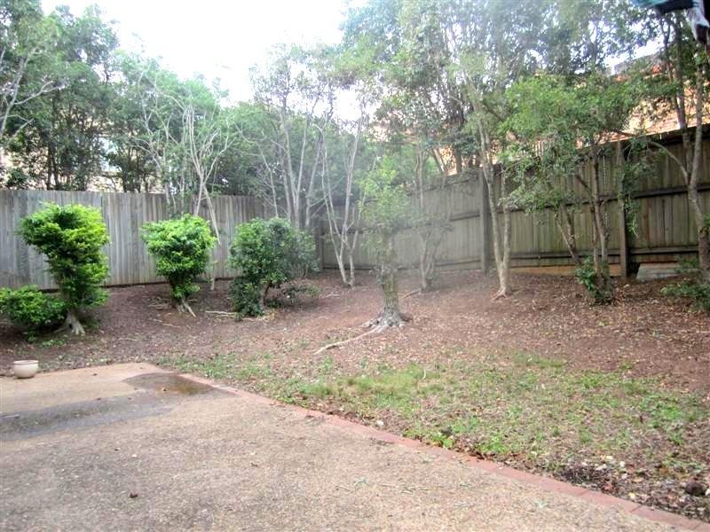 121 Golden Avenue, Calamvale QLD 4116