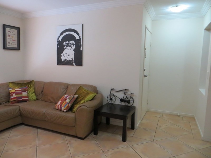 40/82 Limetree Parade, Runaway Bay QLD 4216