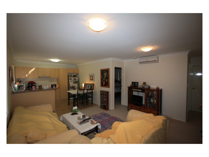 101 Dunellan Street, Greenslopes QLD 4120