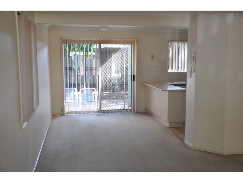 12 Grandchester St, Sunnybank Hills QLD 4109