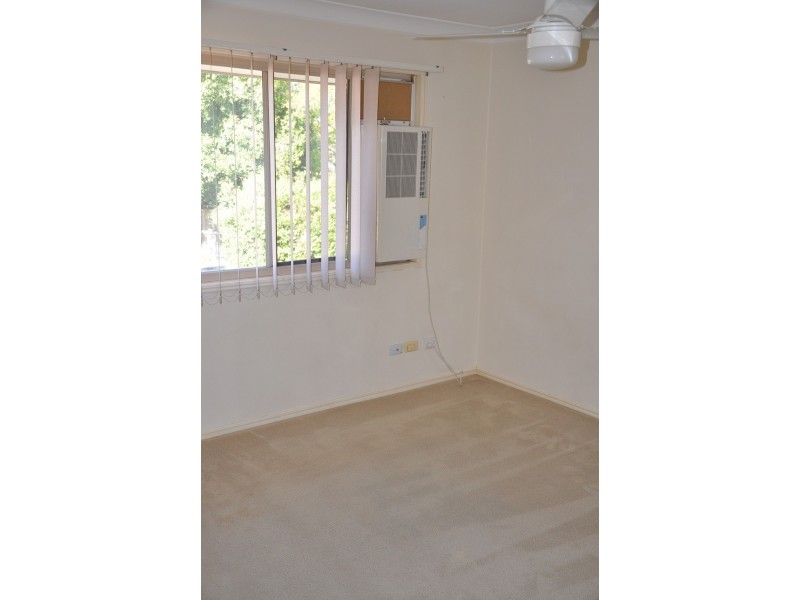 12 Grandchester St, Sunnybank Hills QLD 4109