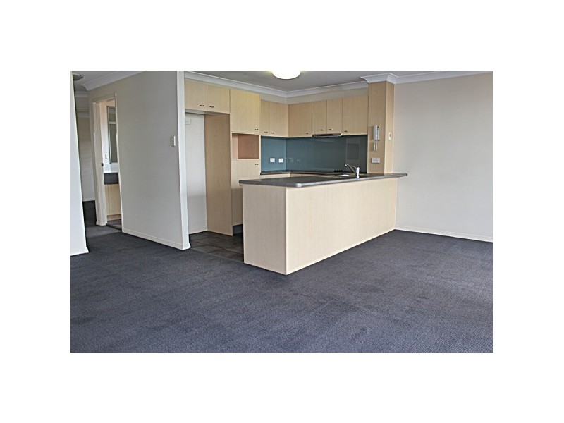 8 69 Coonan Street, Indooroopilly QLD 4068