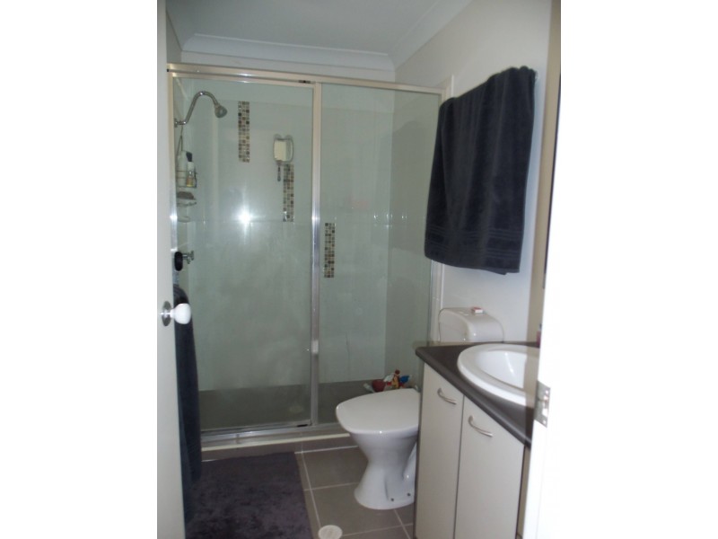 27 heathwood st, Taigum QLD 4018