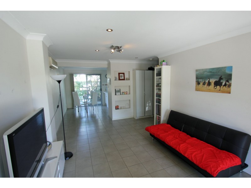 Meadowbrook QLD 4131