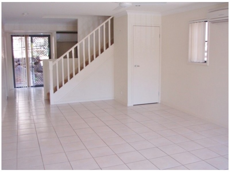 62 Franklin Drive, Mudgeeraba QLD 4213