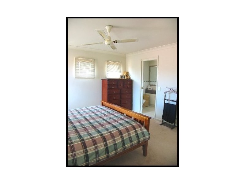 2,1-7 PINE VALLEY DRIVE, Varsity Lakes QLD 4227