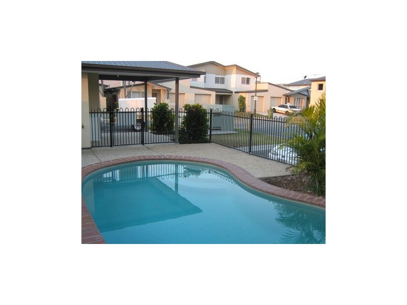 35 Kenneth St, Morayfield QLD 4506