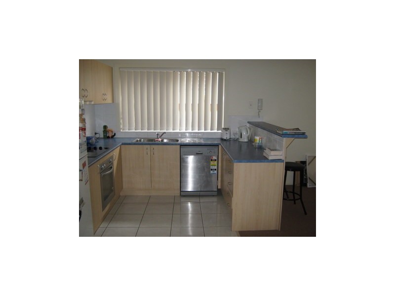 35 Kenneth St, Morayfield QLD 4506