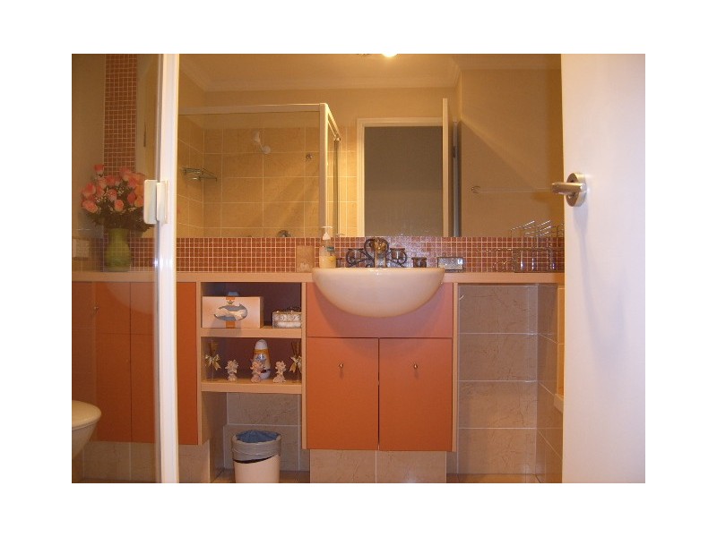 23/4 University Drive, Robina QLD 4226