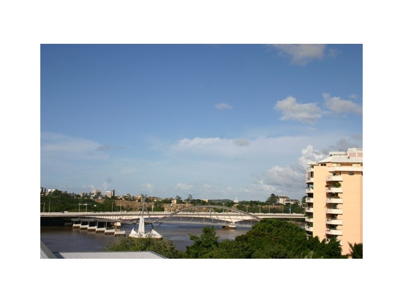 61/15 Tribune Street, South Bank QLD 4101