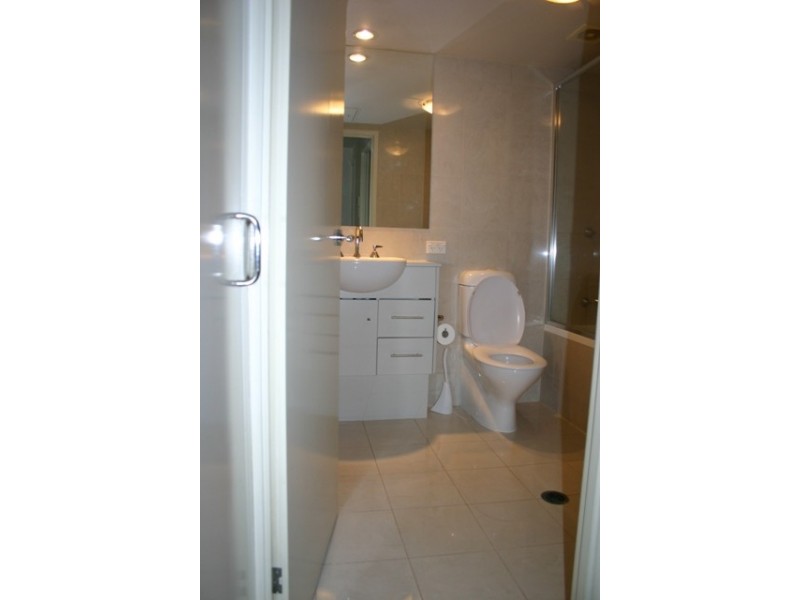 11/15 Tribune Street, South Bank QLD 4101