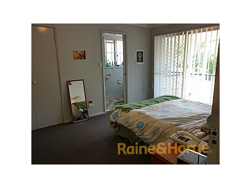 1060 Waterworks rd, The Gap QLD 4061